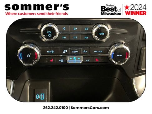 Used 2023 Ford F150 Lightning XLT image 16