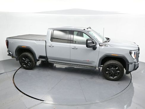 Used 2024 GMC Sierra 3500 AT4 w/ AT4 Premium Plus Package image 37