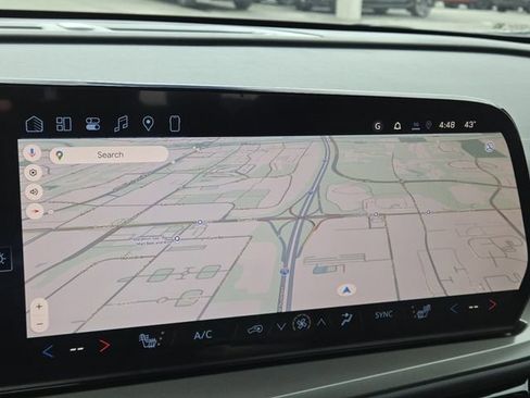 New 2026 Chevrolet Traverse LT w/ Driver Confidence Package image 3