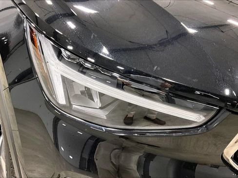 Used 2025 Volvo XC40 B5 Core w/ Protection Package Premier AWD/4WD image 31