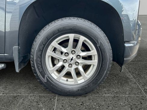 Used 2021 Chevrolet Silverado 1500 RST w/ Z71 Off-Road Package image 9