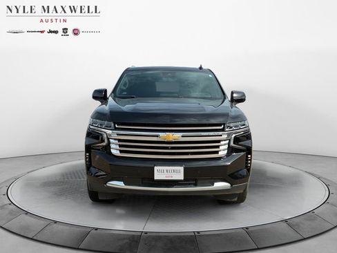 Used 2023 Chevrolet Tahoe High Country w/ Premium Package 2 AWD/4WD image 18