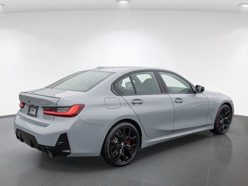 New 2026 BMW 330i xDrive Sedan w/ M Sport Package image 9