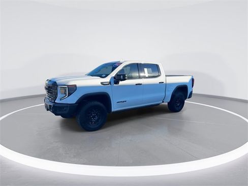 Used 2024 GMC Sierra 1500 AT4X w/ AT4X AEV Edition image 3
