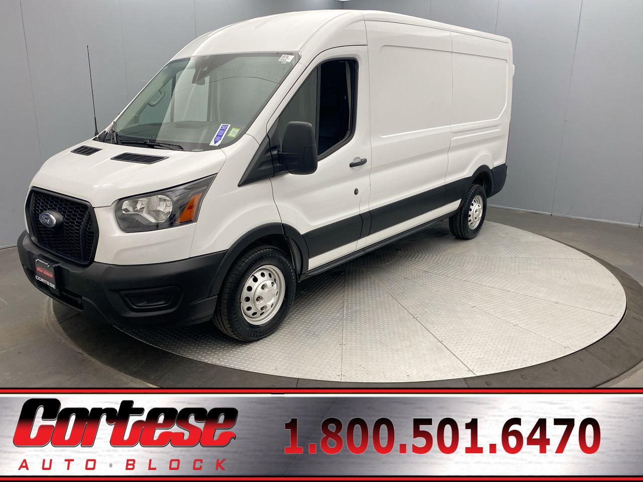 Used 2025 Ford Transit 250 148 Medium Roof Extended AWD image 1