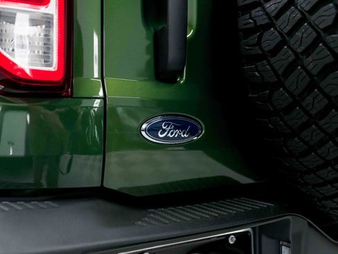 Used 2022 Ford Bronco Black Diamond w/ Sasquatch Package AWD/4WD image 26