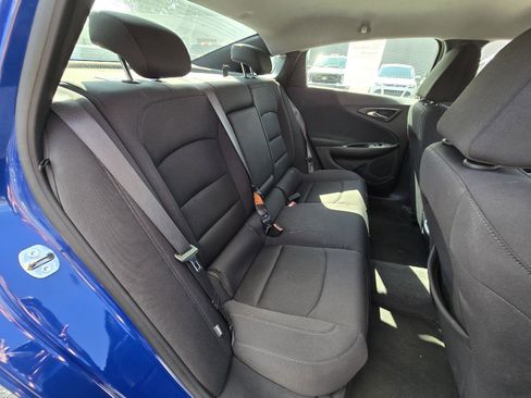 Used 2023 Chevrolet Malibu LT image 18