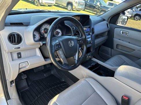 Used 2014 Honda Pilot EX-L image 16