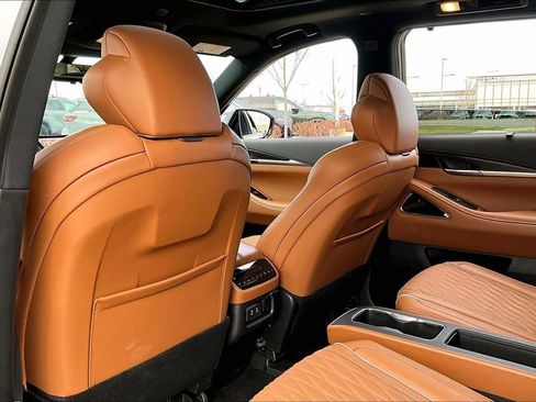 Certified 2026 INFINITI QX60 Autograph w/ Dark Cargo Package image 31