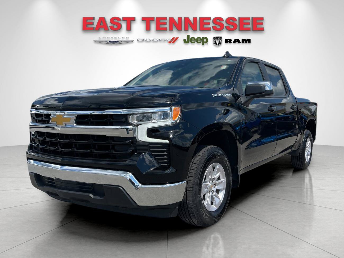 Used 2026 Chevrolet Silverado 1500 LT RWD image 7