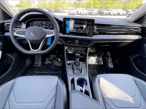 New 2026 Volkswagen Jetta SEL FWD image 11