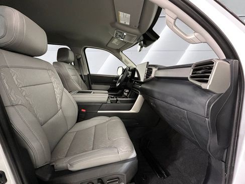 Used 2023 Toyota Tundra Limited w/ Power Package AWD/4WD image 13