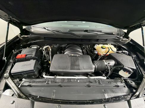 Used 2023 Chevrolet Suburban RST w/ Luxury Package image 29