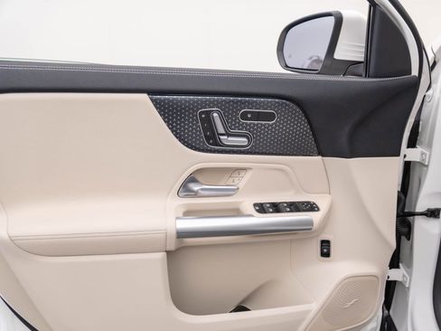 Certified 2026 Mercedes-Benz GLA 250 4MATIC image 14