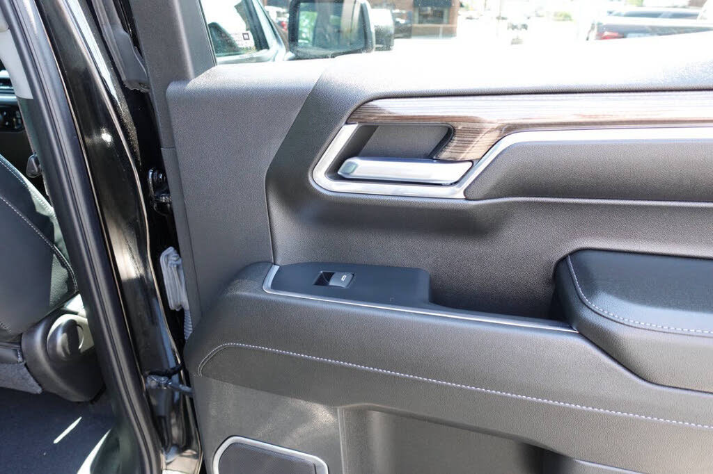 Used 2023 Chevrolet Silverado 1500 LT AWD/4WD image 28