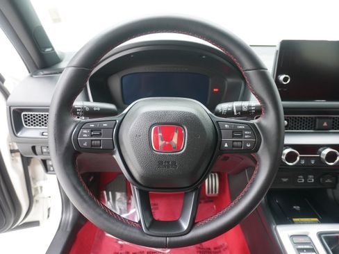 Used 2025 Honda Civic Type R image 17