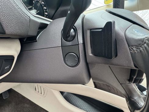 Used 2016 Lincoln MKX Reserve w/ Climate Package image 22