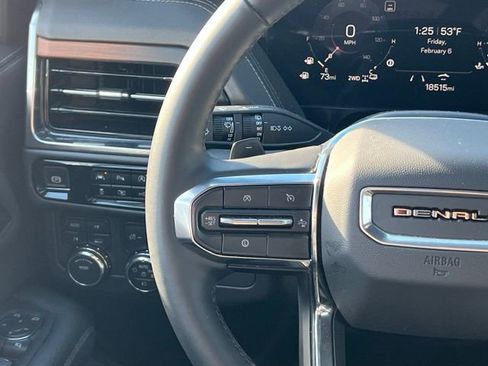 Used 2025 GMC Yukon Denali image 20