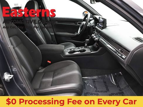 Used 2025 Honda Civic Sport image 23