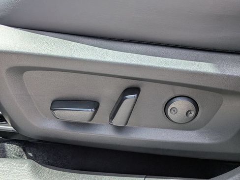 New 2026 Mitsubishi Outlander SE FWD image 21