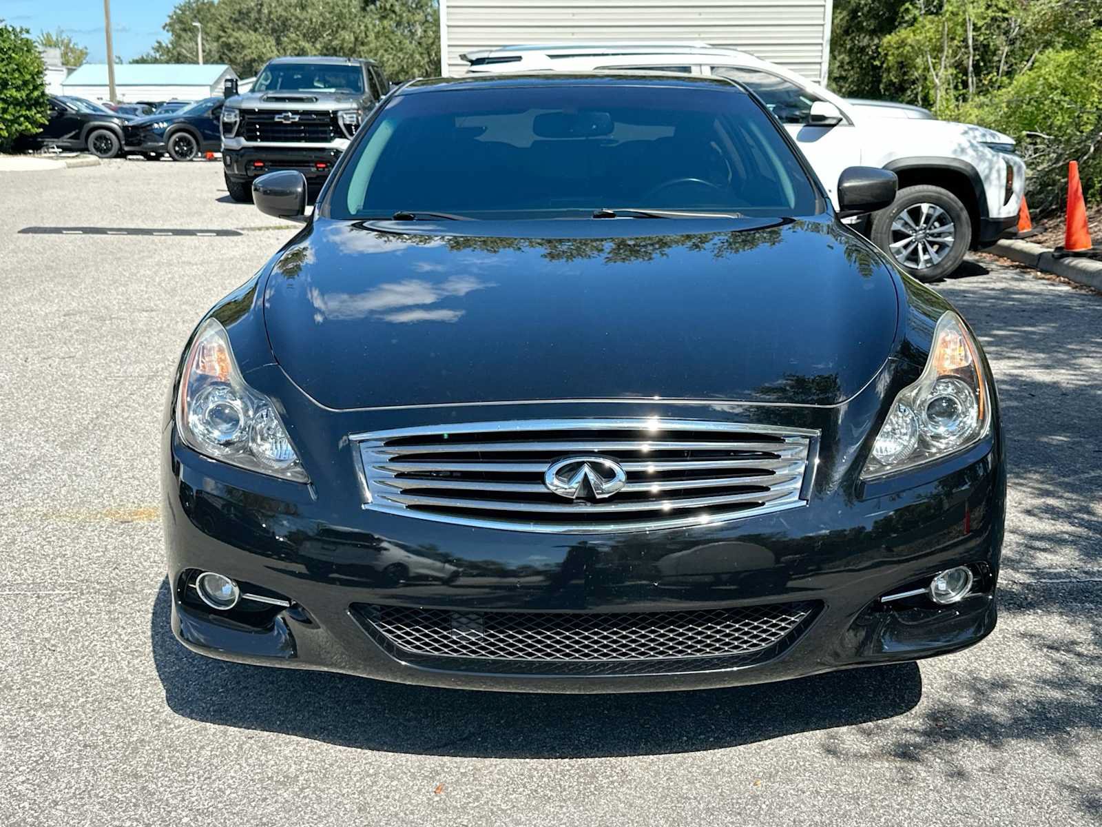Used 2015 INFINITI Q60 AWD Coupe w/ Premium Package image 9