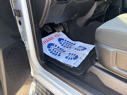 Used 2024 RAM 2500 Big Horn image 17