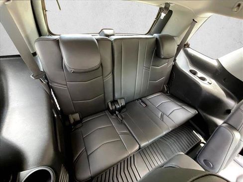 Used 2019 Cadillac Escalade Luxury RWD image 29