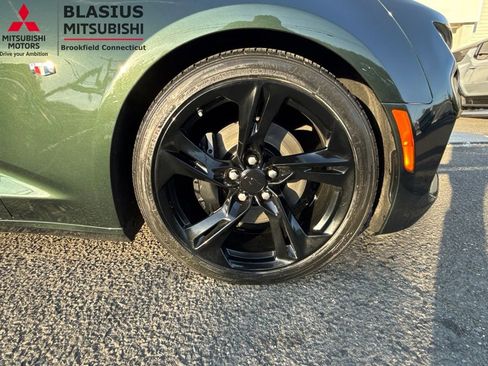 Used 2020 Chevrolet Camaro SS RWD image 50