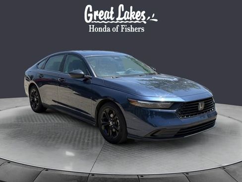 Used 2025 Honda Accord SE image 7