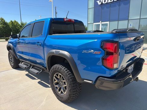 Used 2023 Chevrolet Colorado ZR2 w/ ZR2 Convenience Package III AWD/4WD image 12