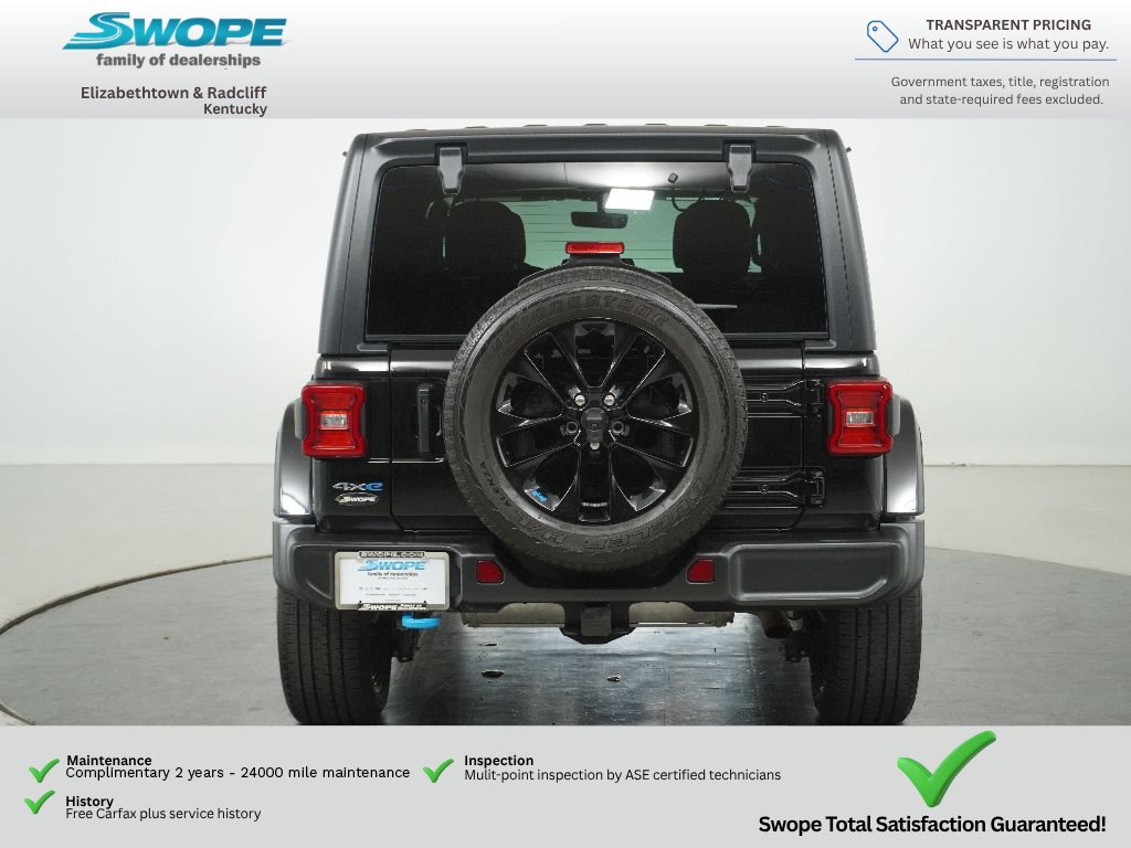 Used 2023 Jeep Wrangler Unlimited Sahara w/ Cold Weather Group AWD/4WD image 5