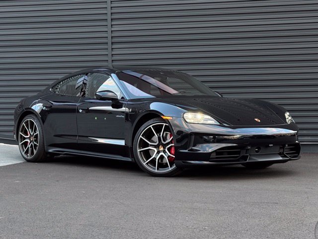 New 2025 Porsche Taycan 4S AWD/4WD image 9