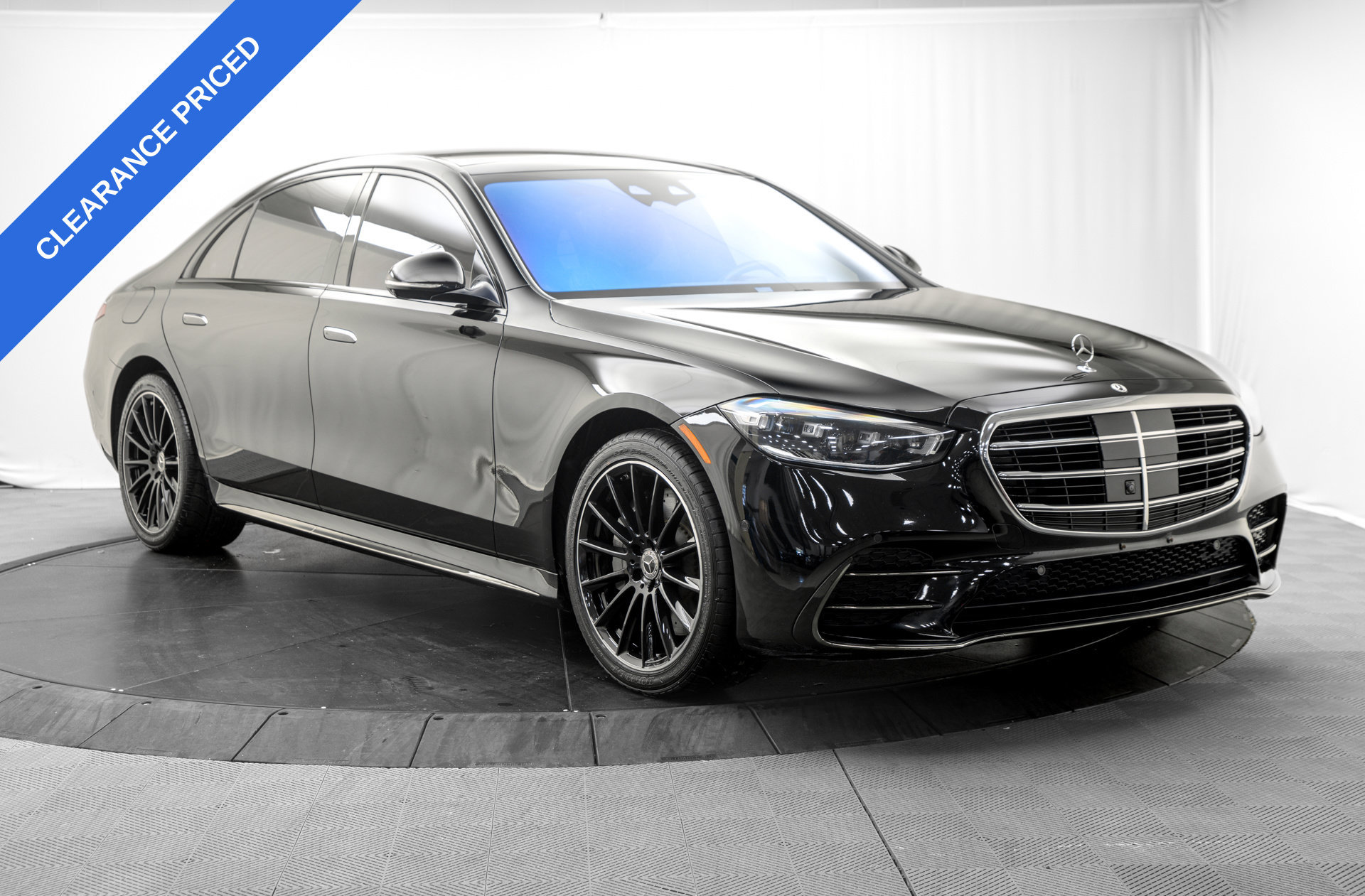 Used 2023 Mercedes-Benz S 500 4MATIC image 9