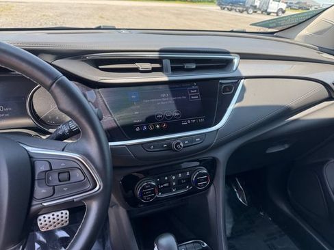 Used 2023 Buick Encore GX Select w/ Sport Touring Package FWD image 21