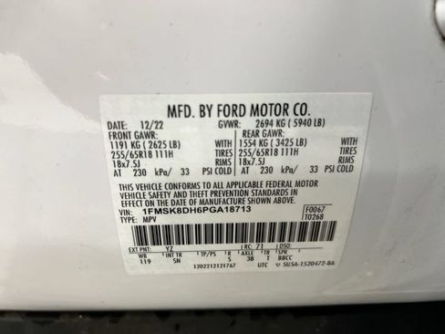 Used 2023 Ford Explorer XLT w/ Equipment Group 202A AWD/4WD image 28