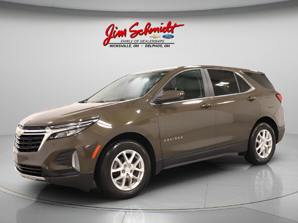 Used 2024 Chevrolet Equinox LT FWD image 2