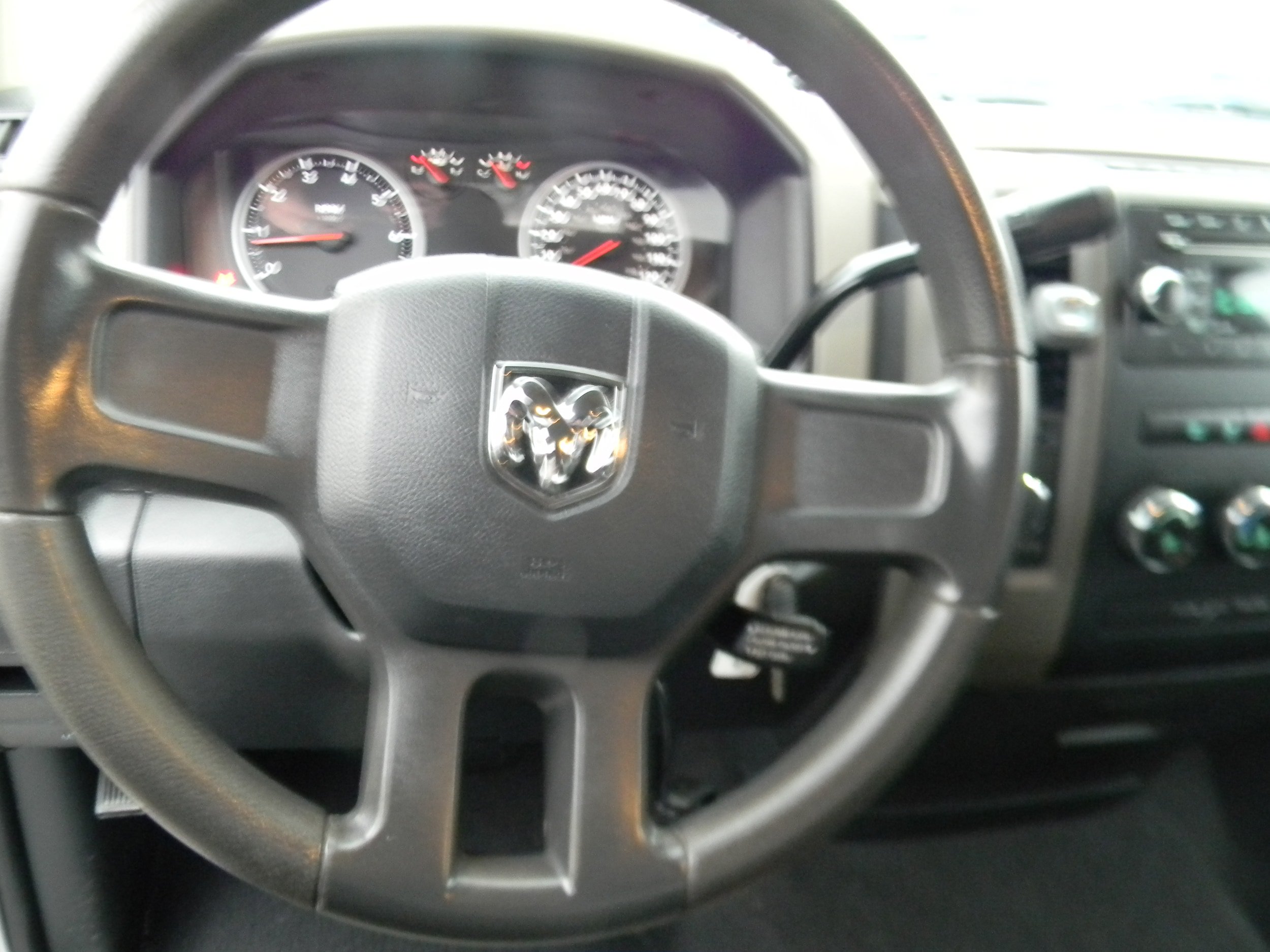 Used 2011 RAM 1500 ST w/ ST Popular Equipment Group AWD/4WD image 6