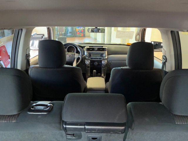 Used 2011 Toyota 4Runner SR5 AWD/4WD image 12