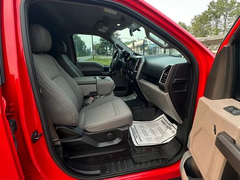 Used 2016 Ford F150 XLT AWD/4WD image 32