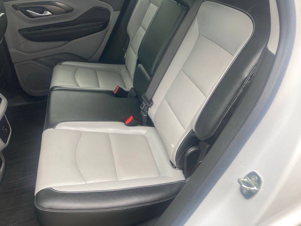 Certified 2023 GMC Terrain SLT w/ Infotainment Package II FWD image 16