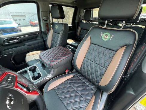Used 2026 Chevrolet Silverado 2500 LTZ w/ LTZ Plus Package AWD/4WD image 6