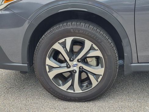 Used 2020 Subaru Outback Touring w/ Popular Package #2 AWD/4WD image 10