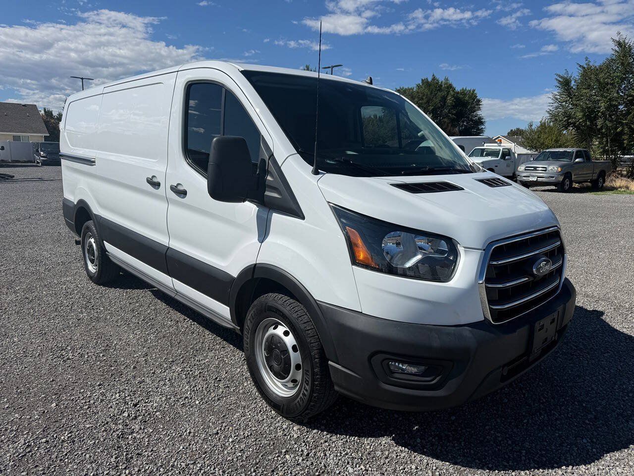 Used 2020 Ford Transit 250 Low Roof RWD image 1