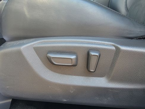 Used 2024 Mitsubishi Eclipse Cross SE image 15