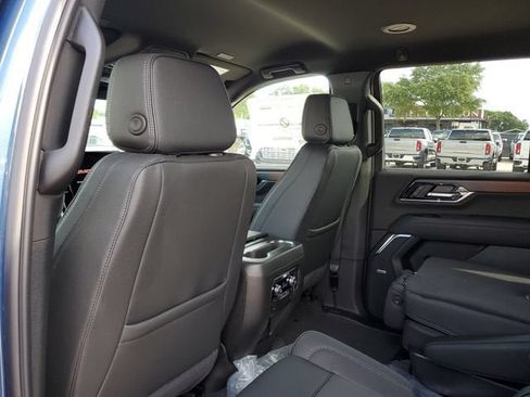 New 2026 GMC Yukon Denali RWD image 10