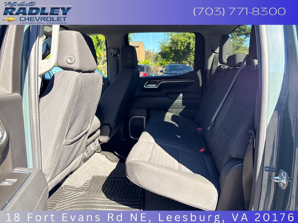 Used 2025 Chevrolet Silverado 1500 LT AWD/4WD image 22