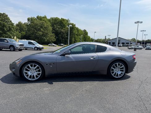 Used 2009 Maserati GranTurismo Coupe RWD image 4