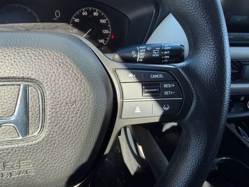 Used 2024 Honda HR-V LX image 22