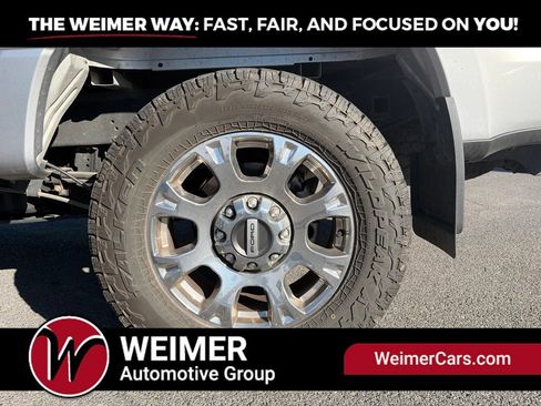 Used 2021 Ford F250 Lariat w/ Lariat Ultimate Package AWD/4WD image 8
