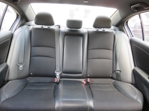 Used 2016 Honda Accord Sport image 22
